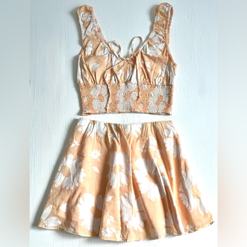 AE - 2 Piece Floral Set